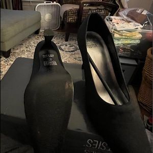 Mooties Collection black satin heels